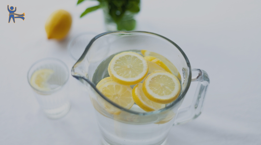 Read more about the article 5 Gründe warum Wasser trinken beim Abnehmen hilft